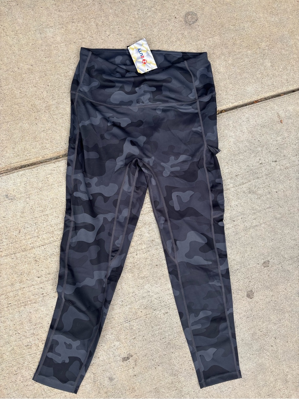 Women’s Black Camo Athletic Leggings